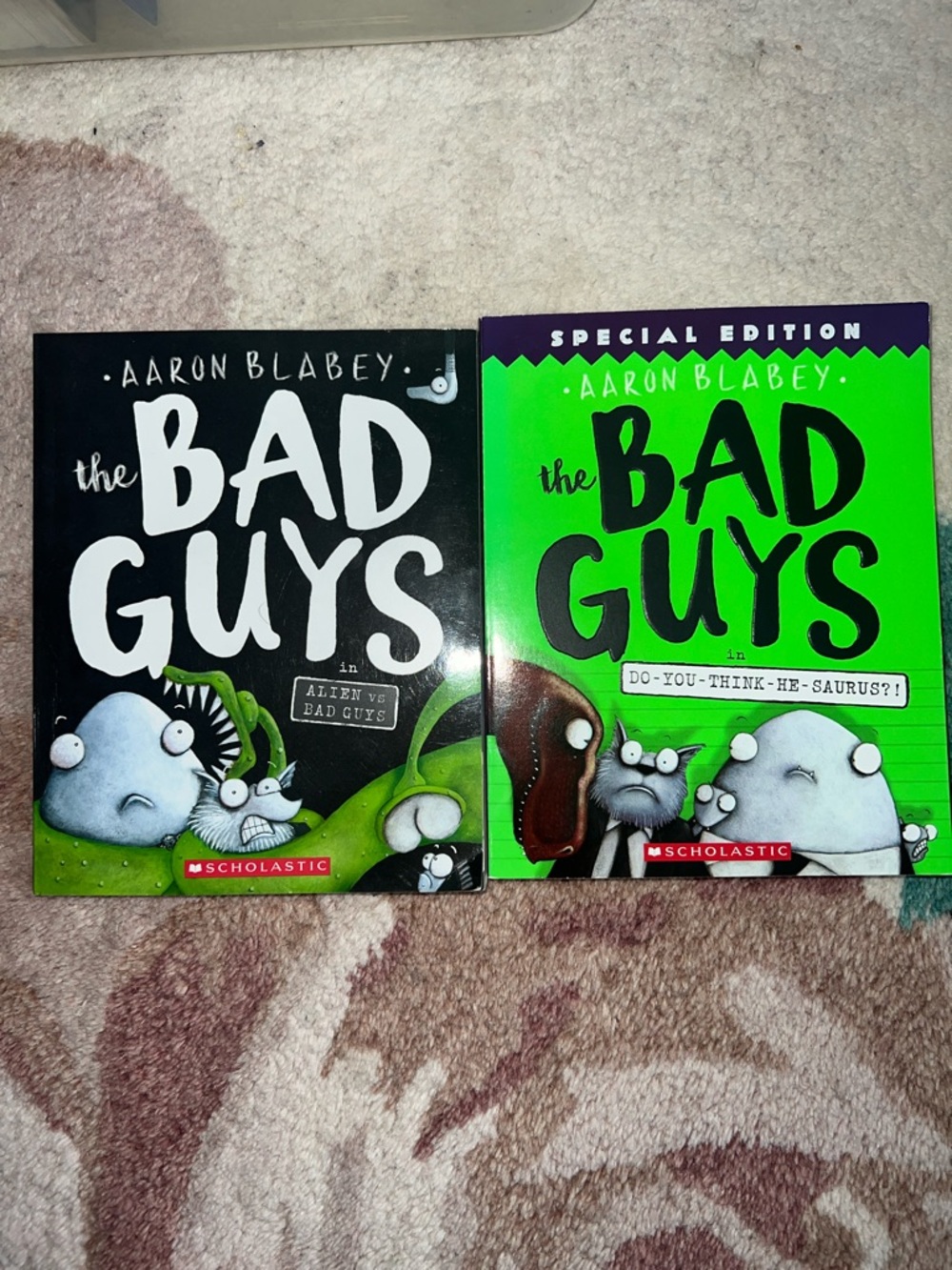 Scholastic The Bad Guys Hardcover Set - Black & Bright Green Covers